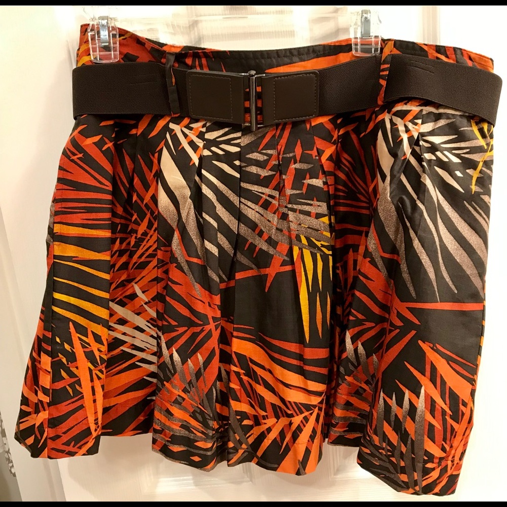 Apt 9 skirt